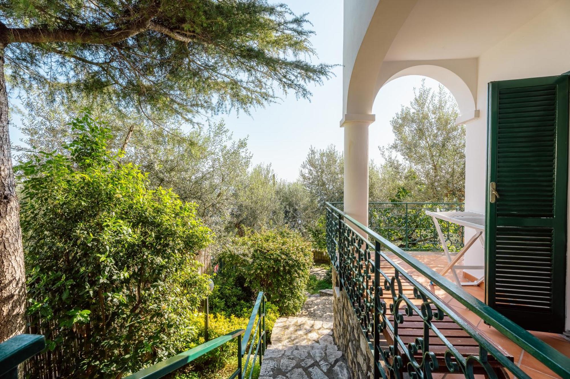 Villa Olimpia Nerano Buitenkant foto